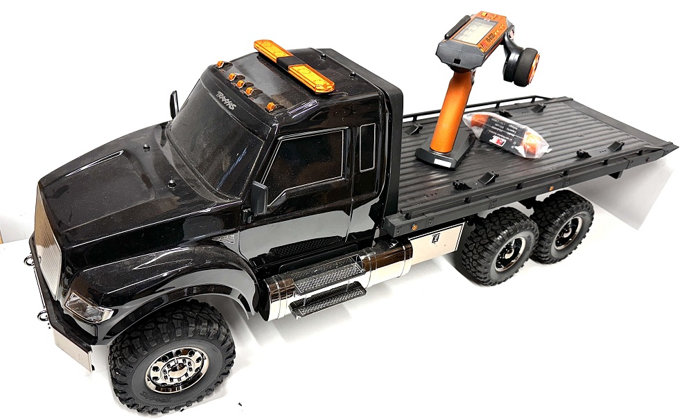 zánovní Traxxas TRX-6 Hauler 6x6 v tunningu