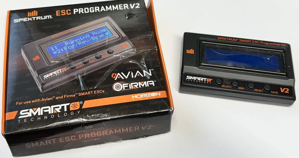 ZÁNOVNÍ - Spektrum programátor regulátorů Avian a Firma V2