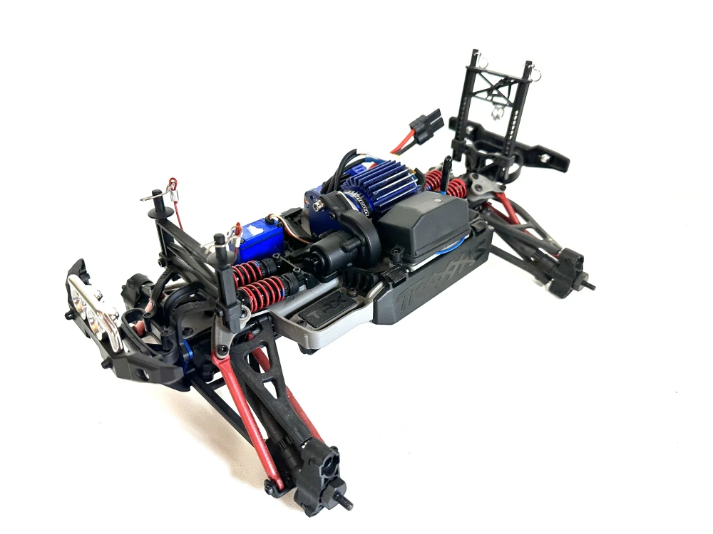 NOVÝ podvozek - TRAXXAS Summit 1/16 VXL Brushless
