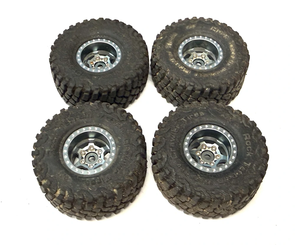 BAZAR - kovové beadlock disky 1.0" + pneu 57x25mm (110g)