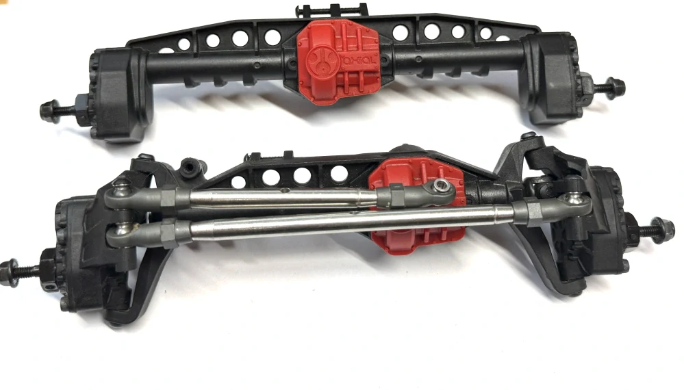 ZÁNOVNÍ - kompletní portálové nápravy Axial SCX10 III přední + zadní