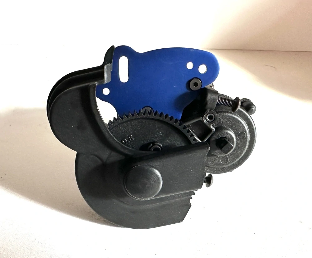 ZÁNOVNÍ - převodovka Traxxas E-Revo 1/10 1gen
