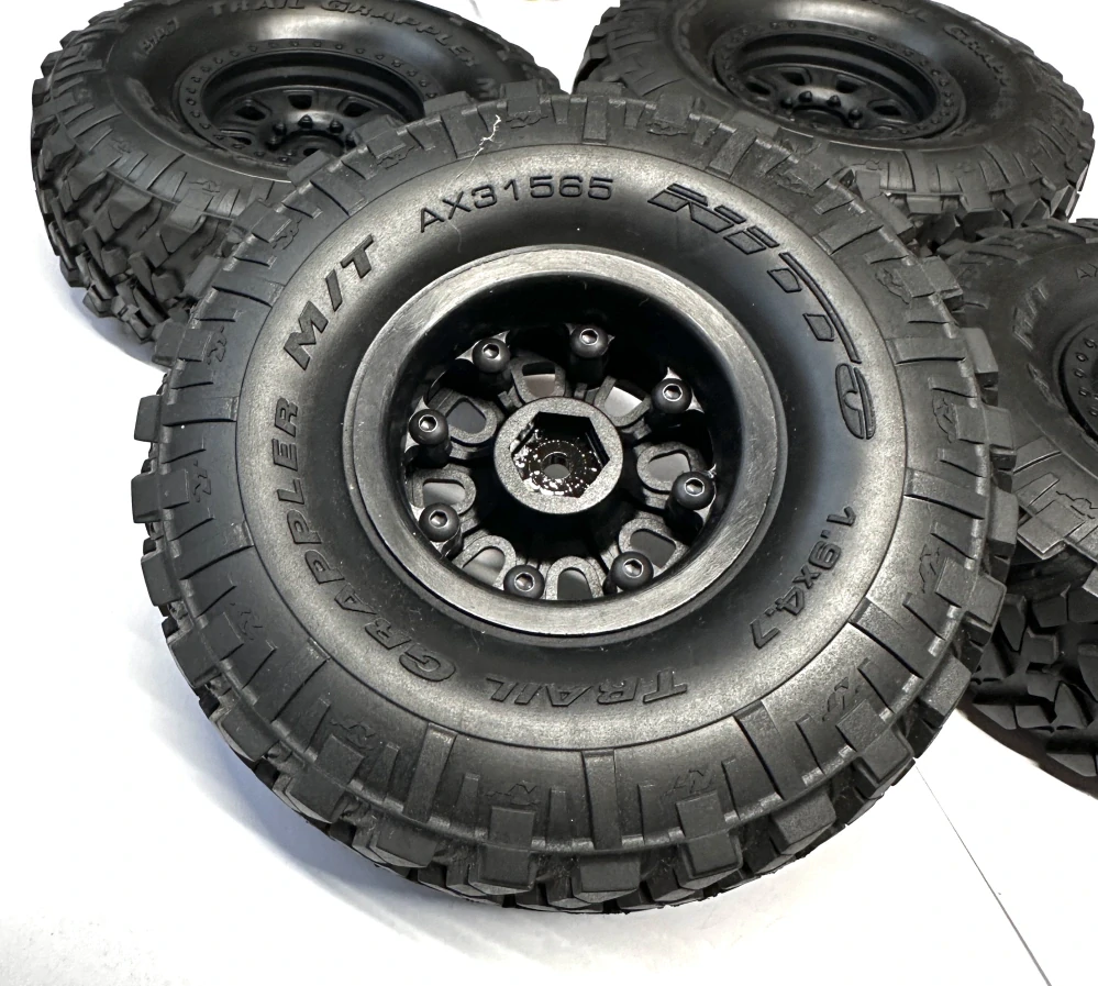 4x beadlock kola Axial 1.9 NittoTrailGrappler M/T R35 s beadlock disky