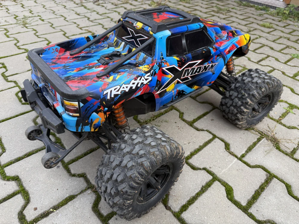 BAZAR - Traxxas X-Maxx 8S 1:5
