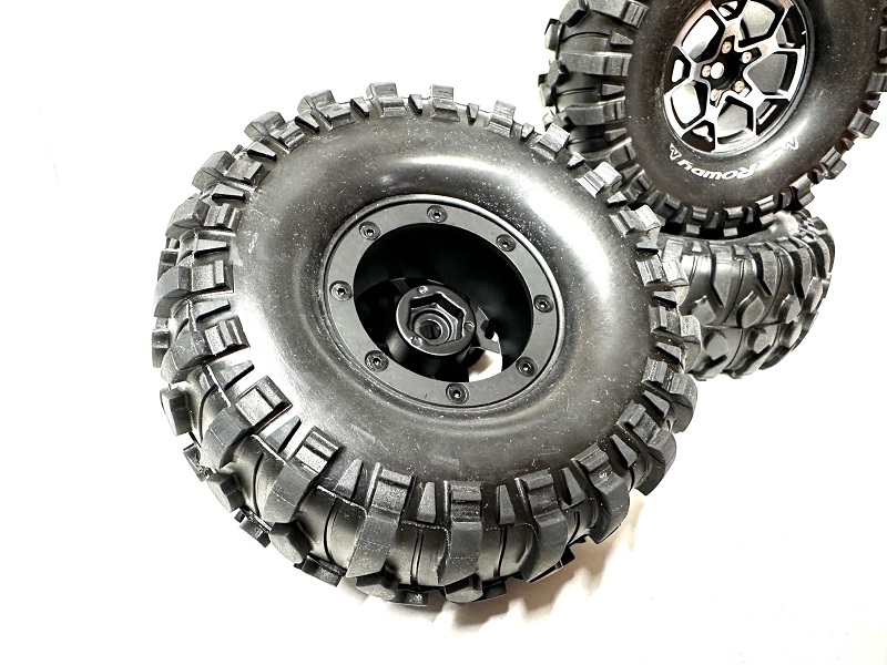těžké kovové beadlock disky + 4x pneu CR-Rowdy 121mm