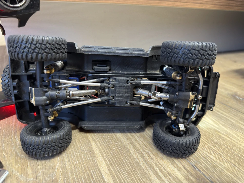 BAZAR Traxxas TRX-4M Bronco 1:18 RTR v TUNINGU