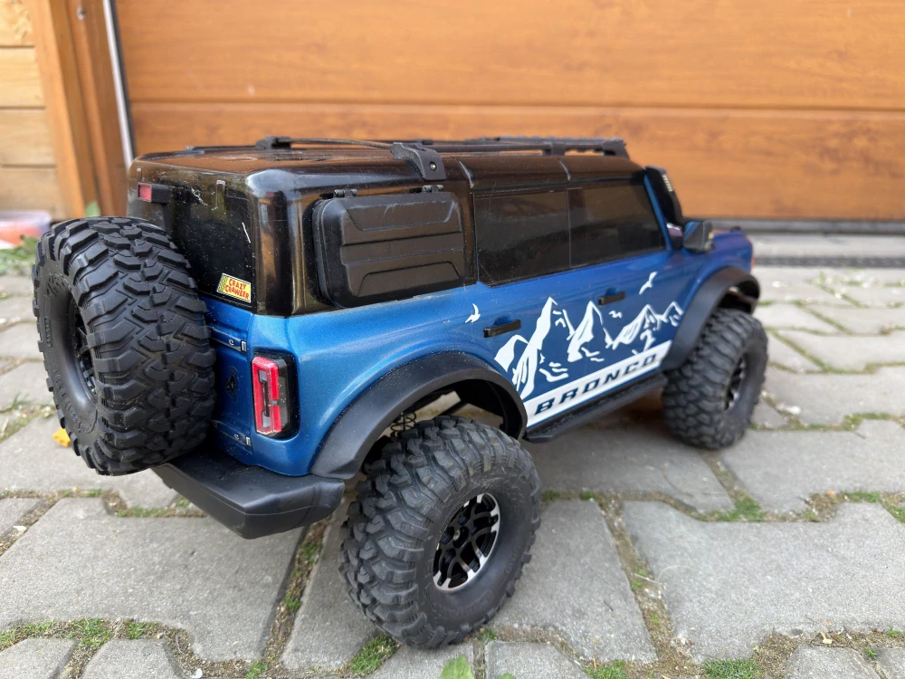 BAZAR - Traxxas TRX-4 Bronco 2021 v tuningu - stříďák, PROScale