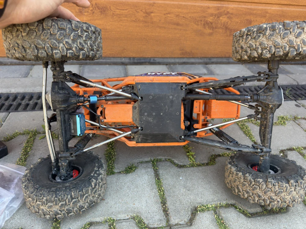 BAZAR Axial RBX10 Ryft 4WD 1:10 RTR v tuningu