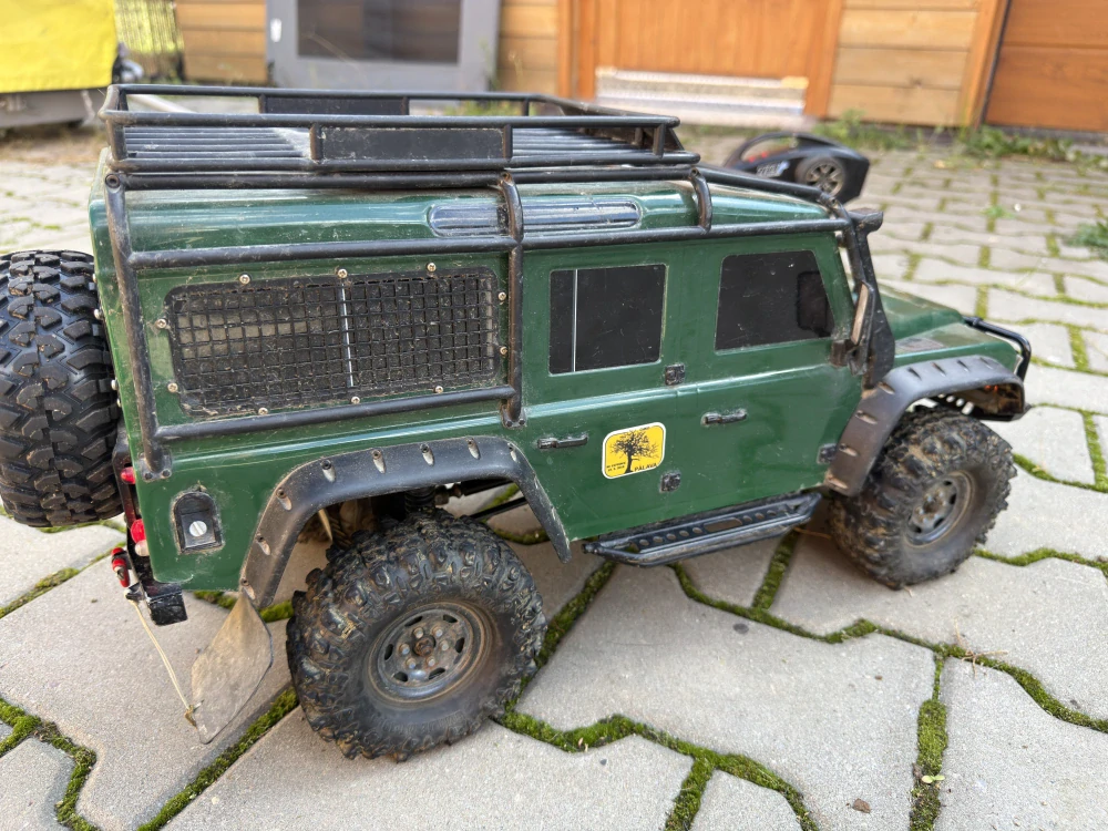 BAZAR Traxxas TRX-4 Defender komplet set v tuningu