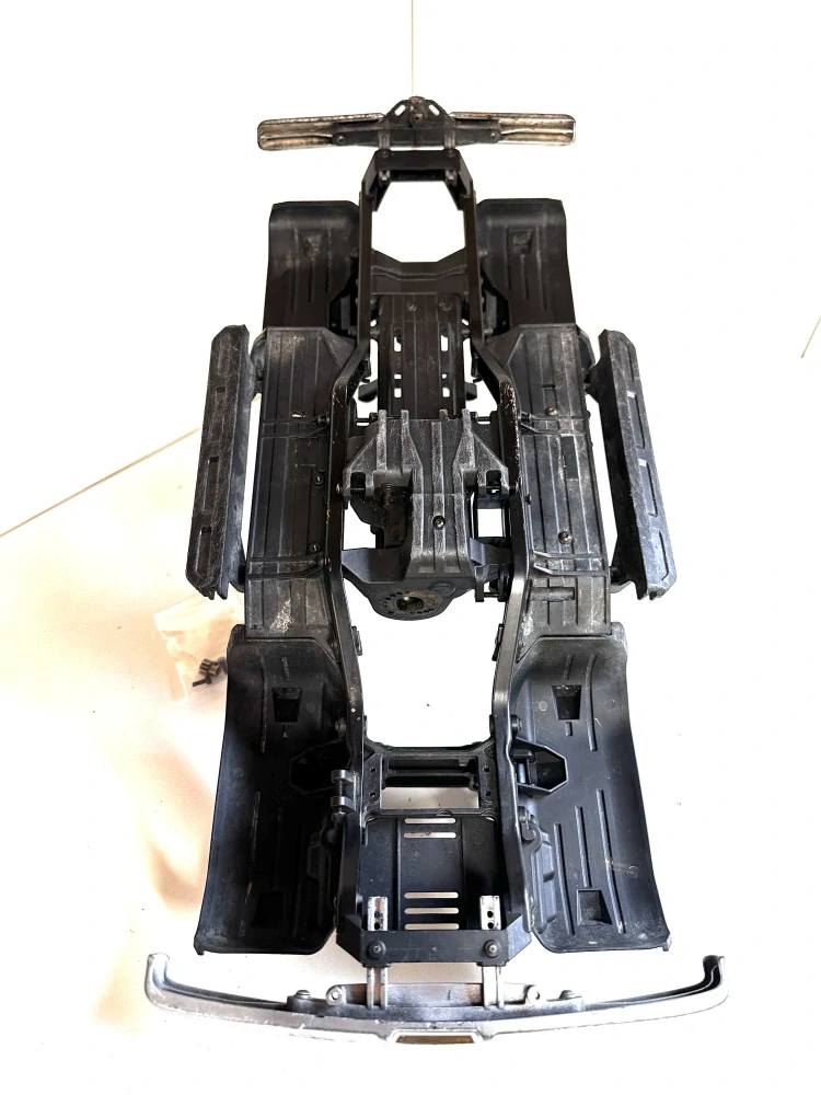 BAZAR - kompletní šasí TRX-4 + 1 rychlostní převodovka TRX-4
