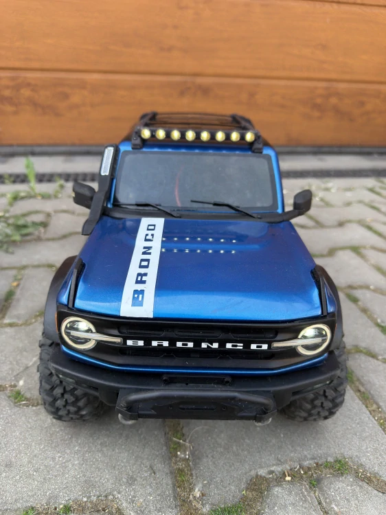 BAZAR - Traxxas TRX-4 Bronco 2021 v tuningu - stříďák, PROScale
