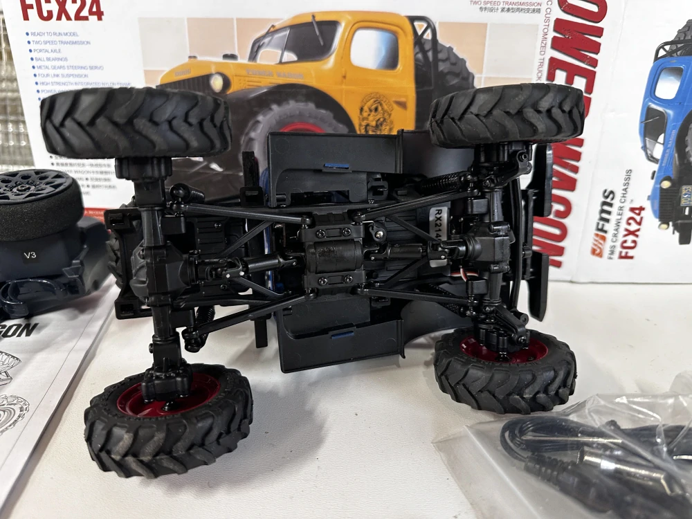 ROZBALENO - FMS FCX24 Power Wagon 1:24 (modrý)
