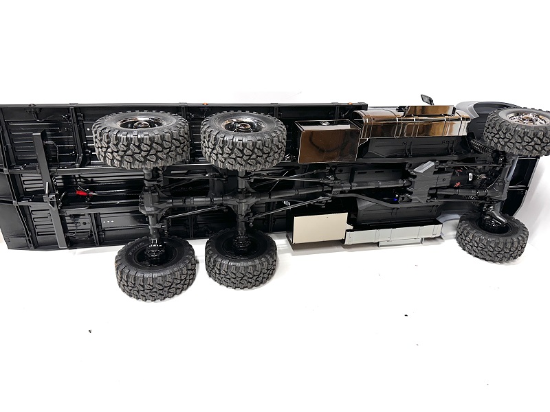 zánovní Traxxas TRX-6 Hauler 6x6 v tunningu