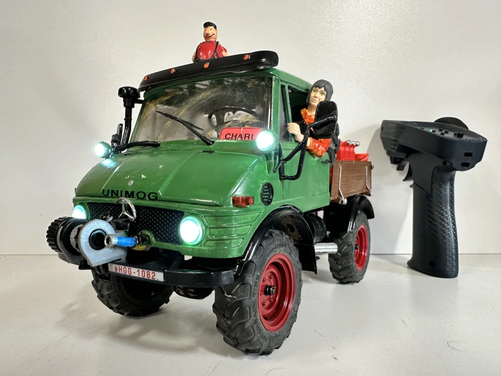 ZÁNOVNÍ FMS Unimog FCX24 Power Wagon 1/24