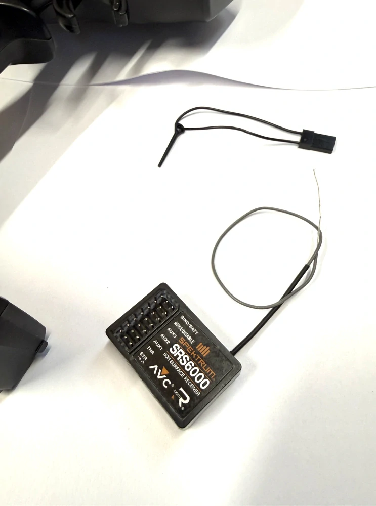 BAZAR RC souprava Spektrum DX5C + přijímač SRS6000