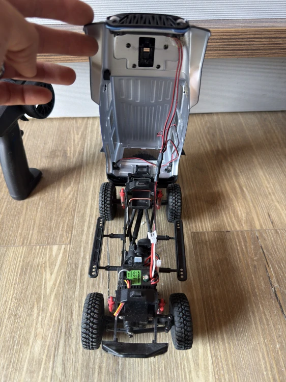 BAZAR - KAVAN GRE-18 RTR crawler 1:18 - modrý