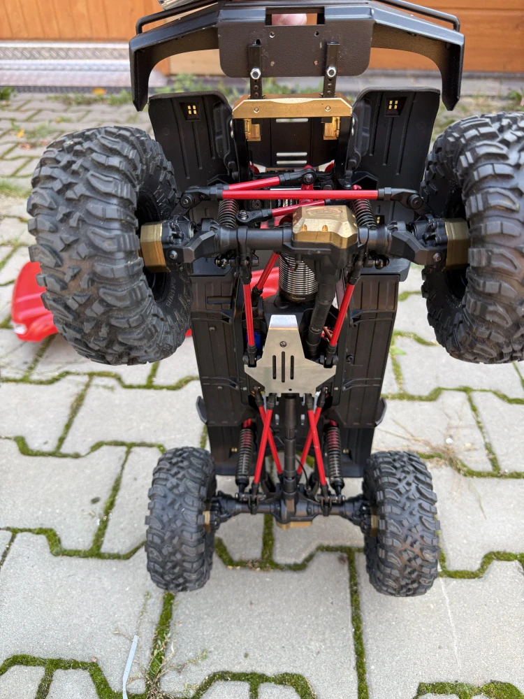 ZÁNOVNÍ Traxxas TRX-4 Toyota LC80 ABS lift kit v tuningu