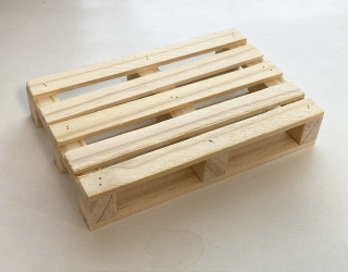 dřevěná europaleta 1:10