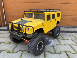 Axial SCX6 Hummer 1:6 na zprovoznění