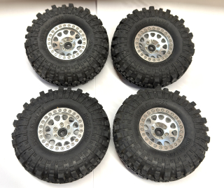 ZÁNOVNÍ - kovové beadlock disky + pneu SuperSwamper 110mm