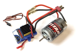 ZÁNOVNÍ - Traxxas XL-5 HV + Titan 21T 550