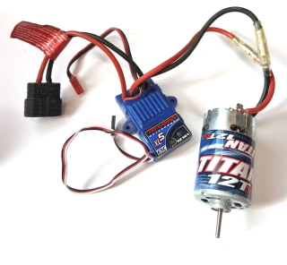 ZÁNOVNÍ - Traxxas stejnosměrný regulátor XL-5 LVD+nový motor Titan 12T