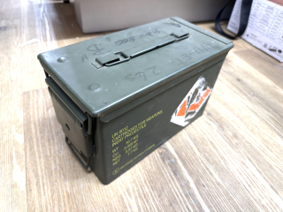 ochranný kovový obal/box pro LiPo baterie