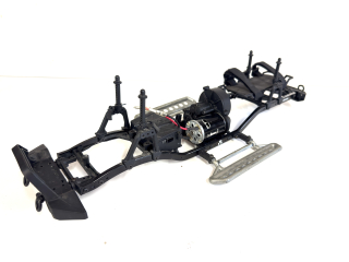BAZAR kompletní šasí SCX10 + převodovka + motor