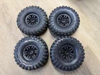 ZÁNOVNÍ - kola Traxxas Canyon Trail 1.9"